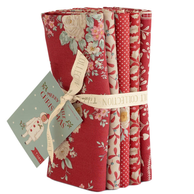 Merry Little Christmas Red Fat Quarter Bundle