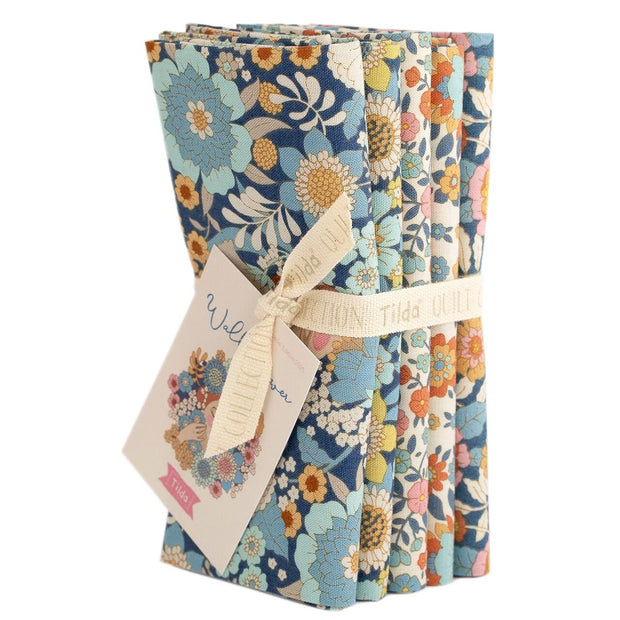 Wallflower Fat Quarter Bundle Blue