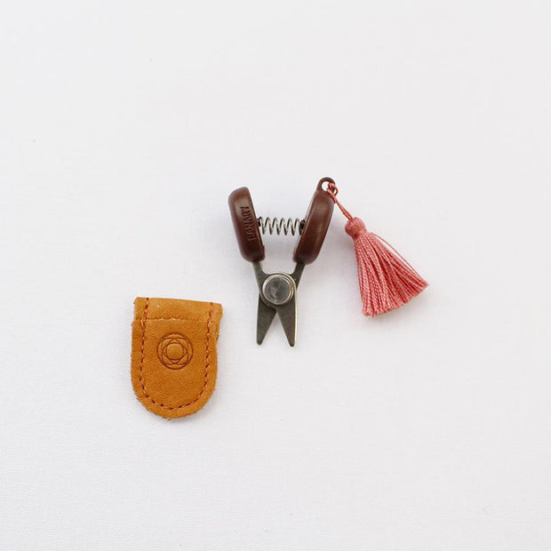 Mini Scissors from Seki Pink